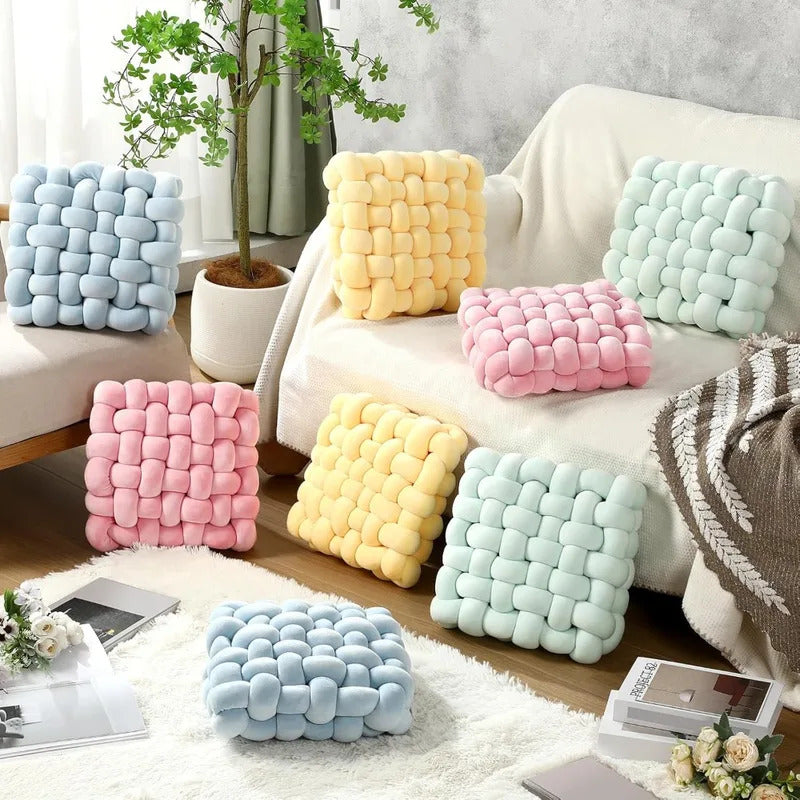Handwoven plush pillows suitable for office chairs and sofas - Texture Detail
